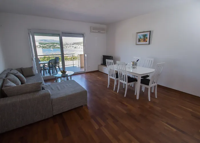 Kelic Apartman Trogir